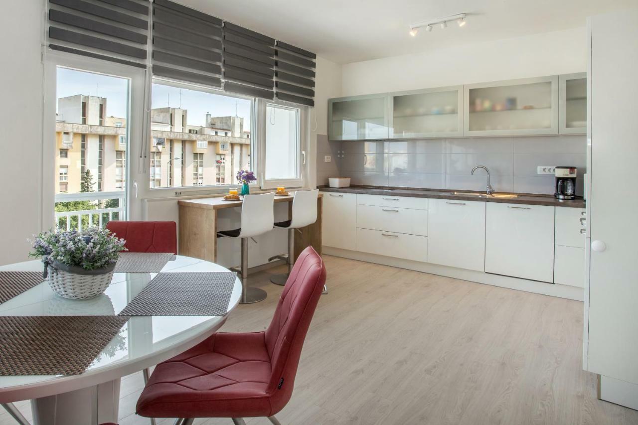 Ac Apartment With 2 Bedrooms And 2 Bathrooms-Free Private Parking Split Extérieur photo