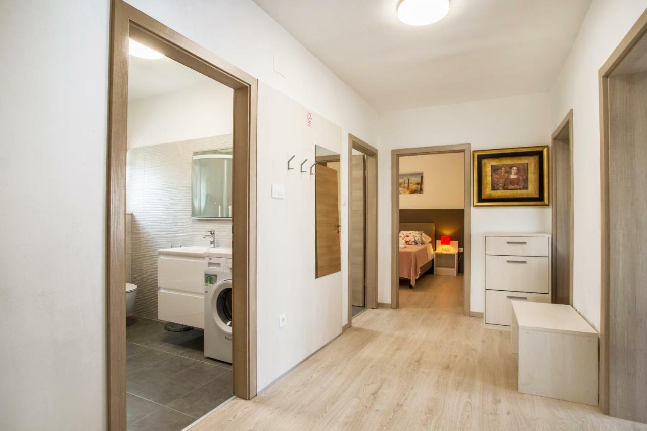 Ac Apartment With 2 Bedrooms And 2 Bathrooms-Free Private Parking Split Extérieur photo
